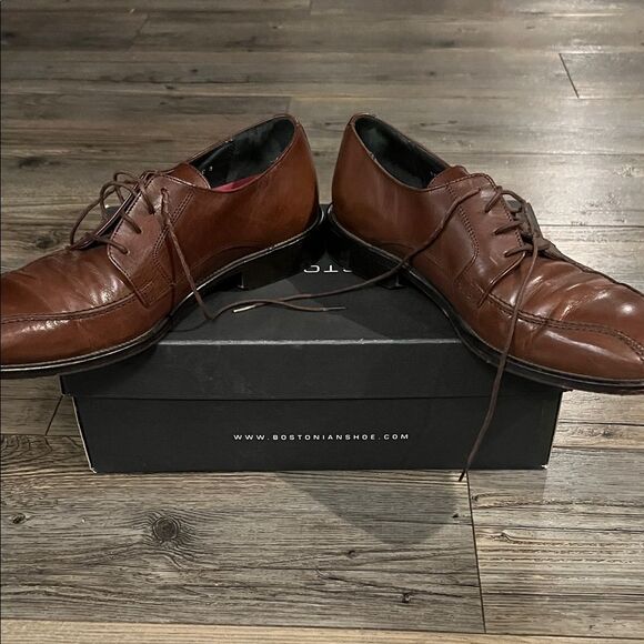 Bostonian Men\'s Brown Leather Derbys main image 6